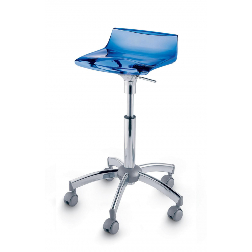 Стул мастера маникюра "QUID"